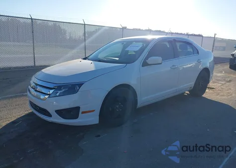 2011 Ford Fusion Se z USA, uszkodzony, nr VIN 3FAHP0HA4BR243623